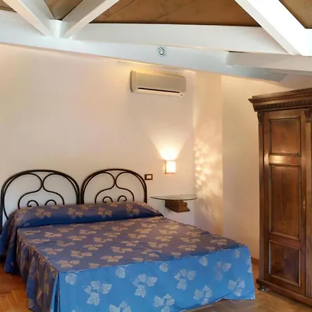 Otel Rizzo And San Cipriano Picentino